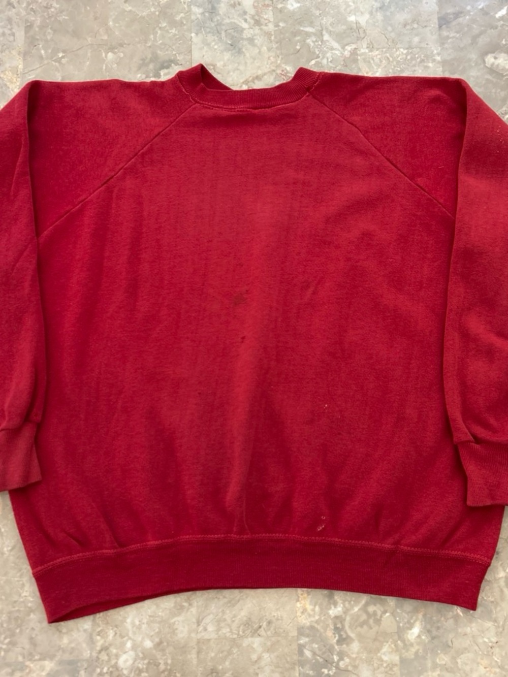 Vintage 1970s JCPenney Red Raglan Crewneck Sweatshirt Distressed Size L